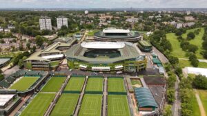 Wimbledon 2026, Tag 1: Sinner zittert, erste Überraschungen und ein bitterer Verletzungs-Schock