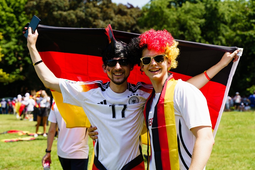 Schock für die Fans: Warum es 2026 keine WM-Fanmeile in Berlin gibt